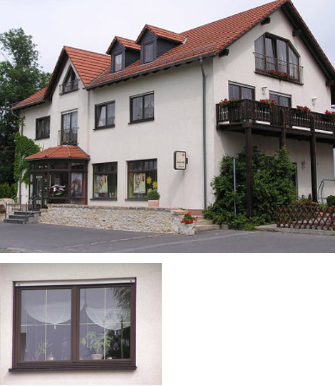 Wohn- und GeschÃ¤ftshaus - Fenster mit innliegenden Sprossen